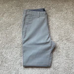 Banana Republic - Aiden Chino - Men’s 32x32